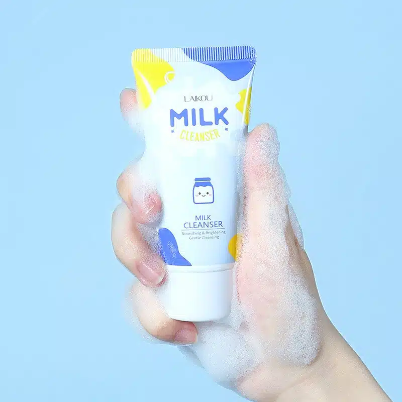 Laikou Milk Brightening Cleanser – 50g